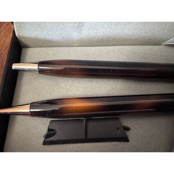 PIERRE CARDIN 2 Pen Set Vintage Mint Condition Never Used - Picture 7 of 7